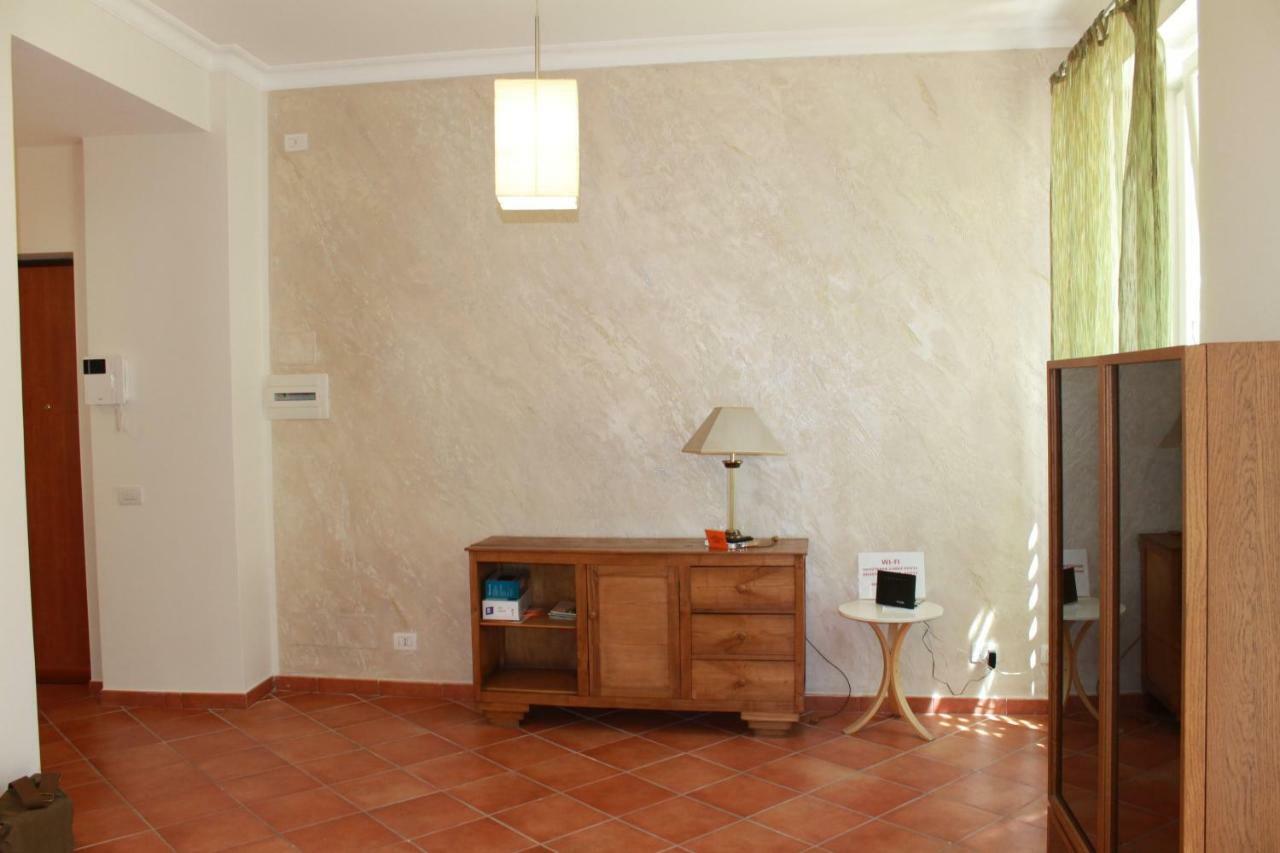 A Casa Di Magda Apartment Rome Bagian luar foto